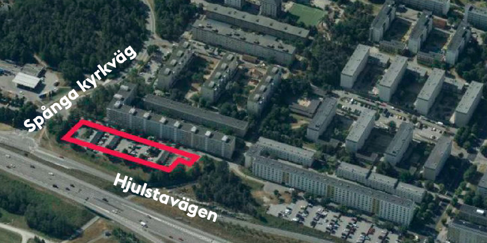 Flygbild där planområdet, vid korsningen Hjulstavägen och Spånga kyrkväg, är markerat med röd linje.